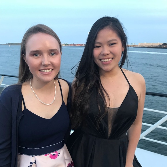 Meet your Posher, Jen - Picture 3 of 4